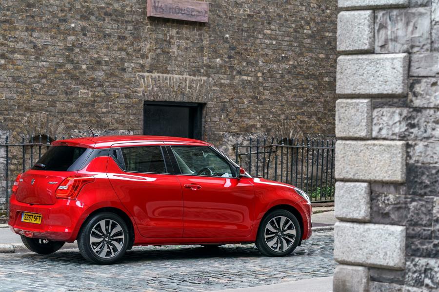  Suzuki Swift SZ5 2017 года  (UK) (фото 36 из 46)